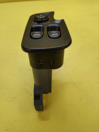 BOTONERA ELEVALUNAS ELECTRICOS ALFA 147