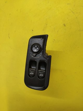 BOTONERA ELEVALUNAS ELECTRICOS ALFA 147