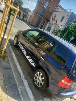 Volkswagen Touran 2003