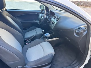 Alfa Romeo MiTO ETIQUETA C (VERDE)