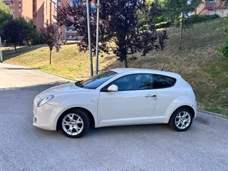 Alfa Romeo MiTO ETIQUETA C (VERDE)