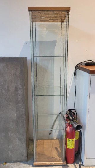 Vitrina expositor cristal y madera