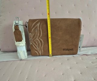 Bolso Desigual  Marrón.