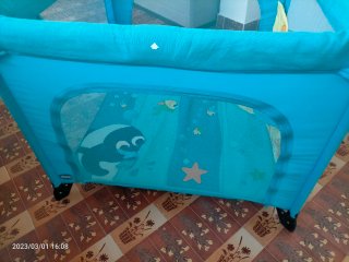 Parque infantil Chicco azul con diseño marino
