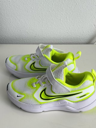 Zapatillas deportivas Nike Talla 30
