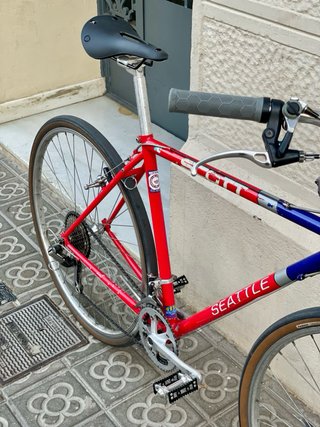 Bicicleta Scott Seattle 700c híbrida