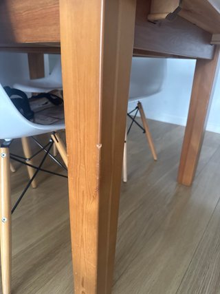Mesa comedor y 4 sillas madera