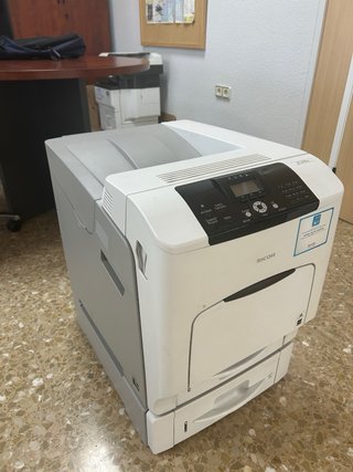 Impresora Ricoh SP C440DN
