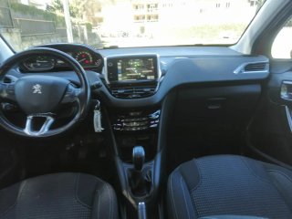 Peugeot 208 2017