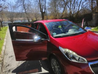Peugeot 208 2017