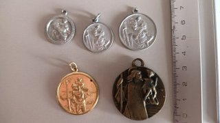 Lote 5 Medallas Religiosas