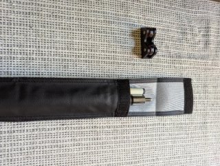 Taco de billar Fury con funda