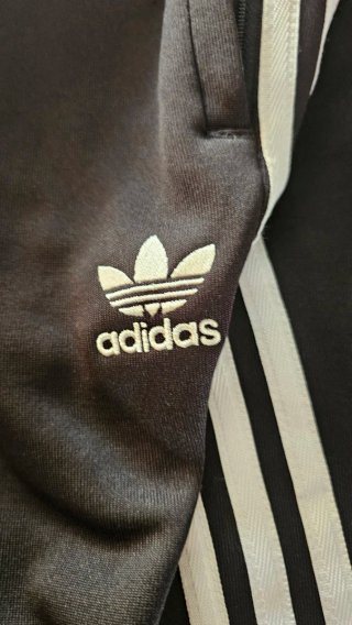Pantalón Adidas Negro Talla M