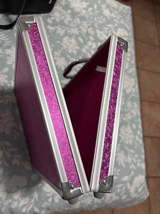 Maletín rosa con espejo