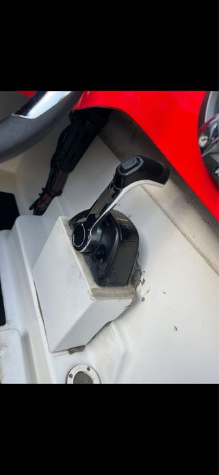 fueraborda Yamaha 300cv V6.