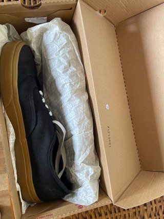 Zapatillas Vans Negras Suela Marrón