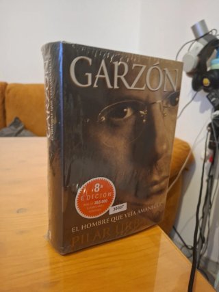 Garzon: El hombre que veia amanecer / The Man T...