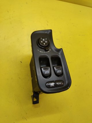 BOTONERA ELEVALUNAS ELECTRICOS ALFA 147