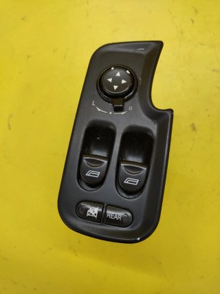 BOTONERA ELEVALUNAS ELECTRICOS ALFA 147