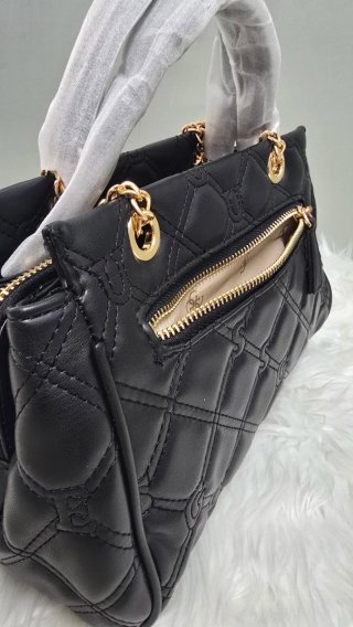 Bolso Guess Original Negro Acolchado Cadena Dorada