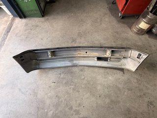 Paragolpes Mercedes 190 W201