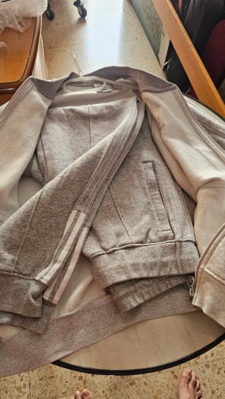 Conjunto chándal Adidas gris
