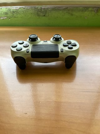 PS4 Pro 1TB Bianca