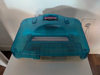 Nintendo 64 Ice blue