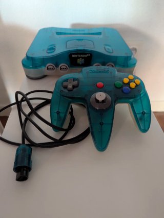 Nintendo 64 Ice blue