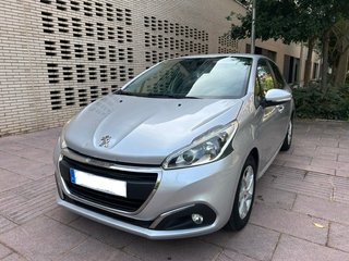 Peugeot 208 "MUY BIEN CUIDADO, POCOS KMS"