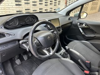 Peugeot 208 "MUY BIEN CUIDADO, POCOS KMS"