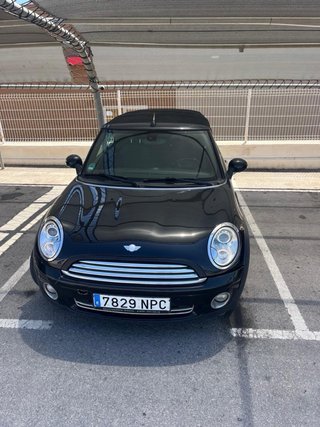 MINI Cabrio 2010