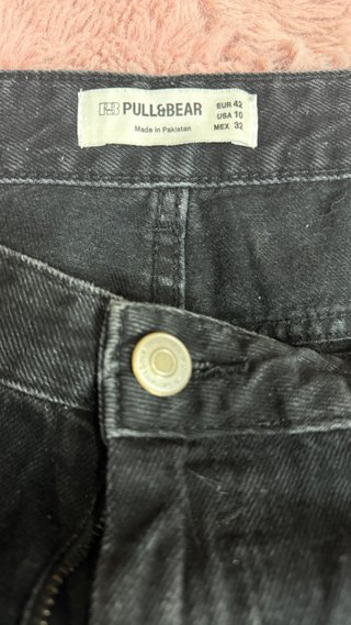 Pantalón corto vaquero negro XL pull&bear
