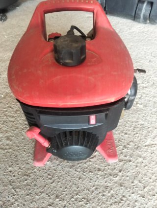 Bomba de agua gasolina