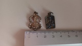 2 Medallas Religiosas antiguas
