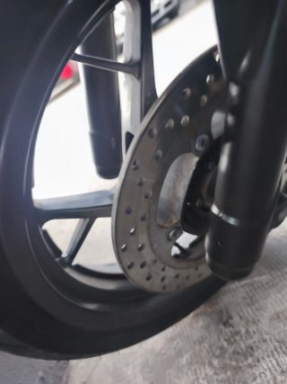 Yamaha XMAX 250 Iron Max Negra