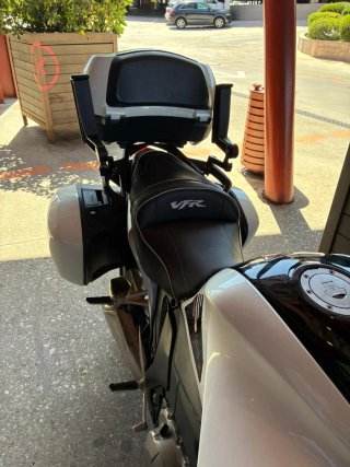 Honda VFR 1200 F Blanca