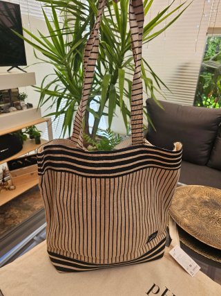 Bolso de playa rayas beige y negro