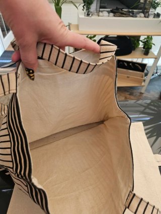 Bolso de playa rayas beige y negro