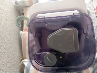 Aspirador limpia tapicería