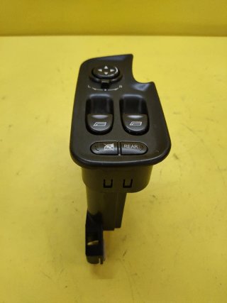 BOTONERA ELEVALUNAS ELECTRICOS ALFA 147