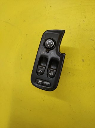 BOTONERA ELEVALUNAS ELECTRICOS ALFA 147