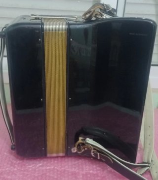 Acordeón Hohner Concerto III