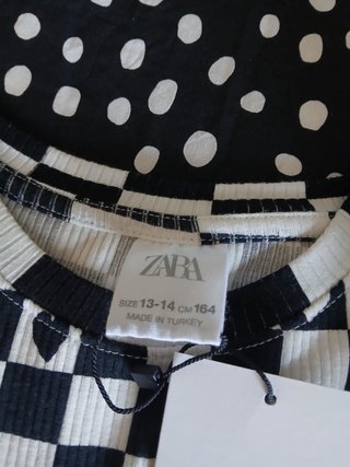 Camiseta Zara Cuadros Corazones Talla XXS