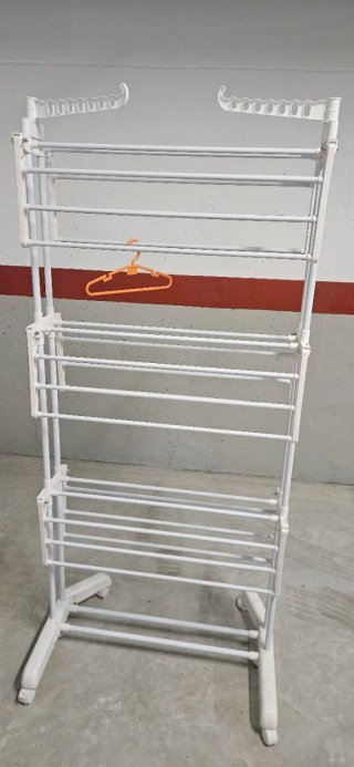Tendedero vertical plegable