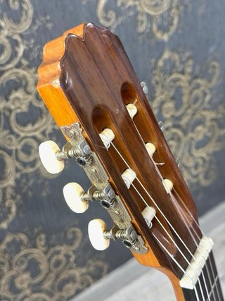 Guitarra Admira Sara EC con Funda