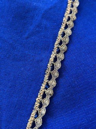 Mantel azul con estrellas doradas