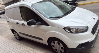 Furgoneta ford transit courie2020Cambio por coche