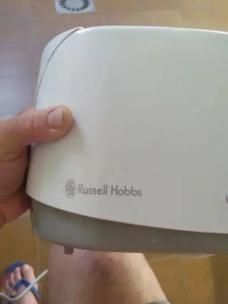 Tostadora Russell Hobbs Blanca