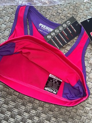 Top deportivo Venum S
